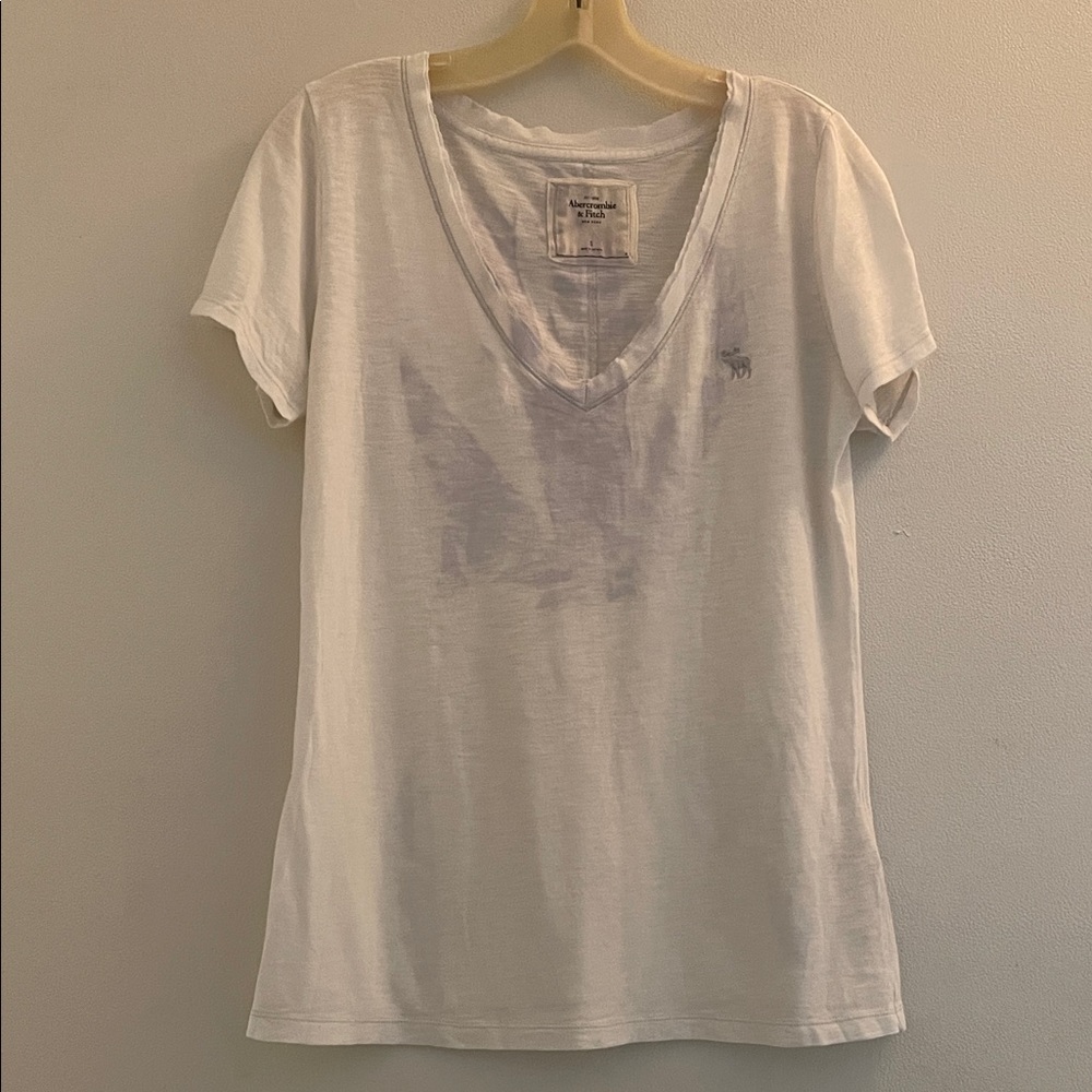 Abercrombie & Fitch White Short Sleeve Tee